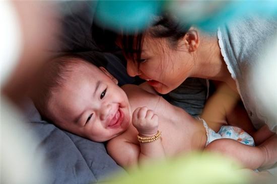 Lê Bê La khoe con trai kháu khỉnh