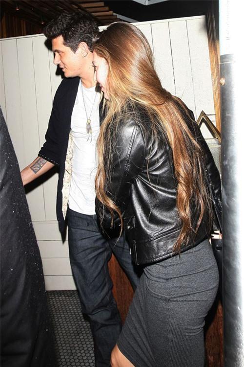 vua-bo-vo-jenson-button-voi-hen-ho-mau-playboy-5