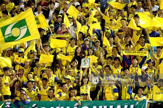 Hành động đẹp của HLV Hữu Thắng và bí mật giúp Quế Ngọc Hải tỏa sáng - Ảnh 5.