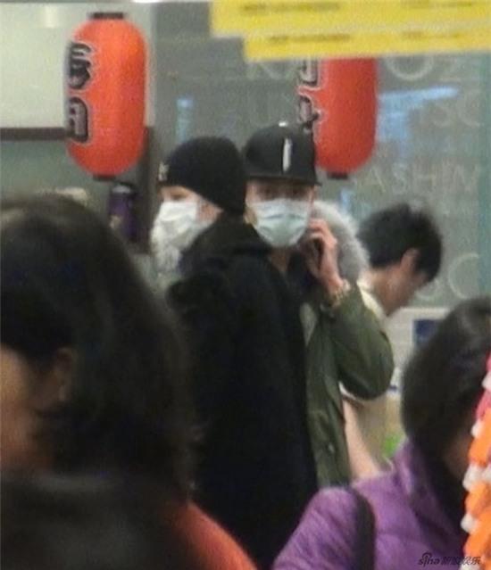 Loạt ảnh nghi vấn Huỳnh Tông Trạch hẹn hò mẫu nữ Nhật Bản - Ảnh 3.