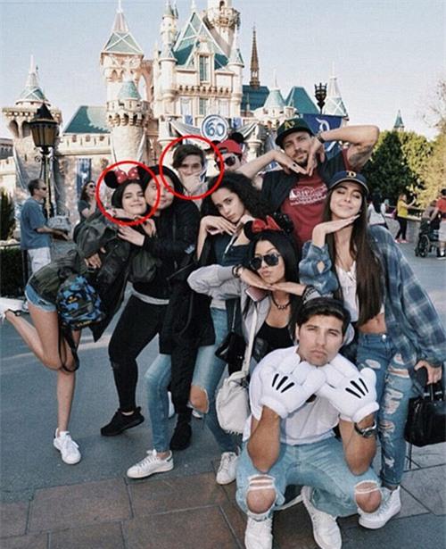 brooklyn-va-ban-gai-tin-don-tiu-tit-ben-nhau-3