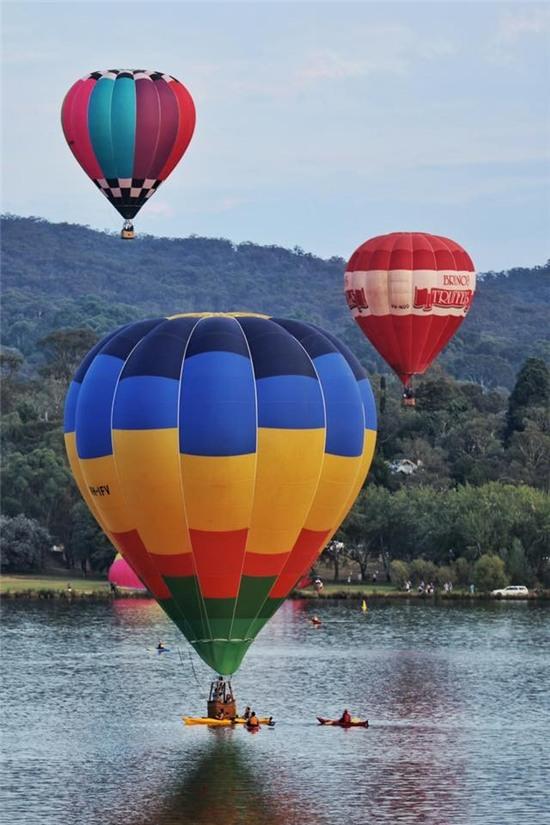 Đại sứ Việt Nam tại Australia chia sẻ hình ảnh Canberra Day