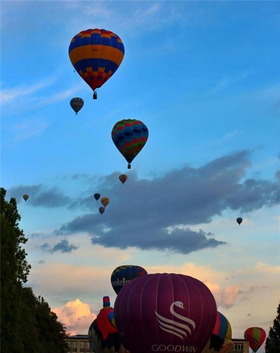 Đại sứ Việt Nam tại Australia chia sẻ hình ảnh Canberra Day