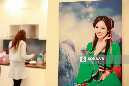 Bữa trưa tôi thường nấu ăn 1 mình, vì mẹ đi làm sẽ ăn trưa ở cơ quan. Thỉnh thoảng, buổi tối 2 mẹ con mới ăn tối cùng nhau, vì tối tôi thường đi ăn cùng bạn bè.