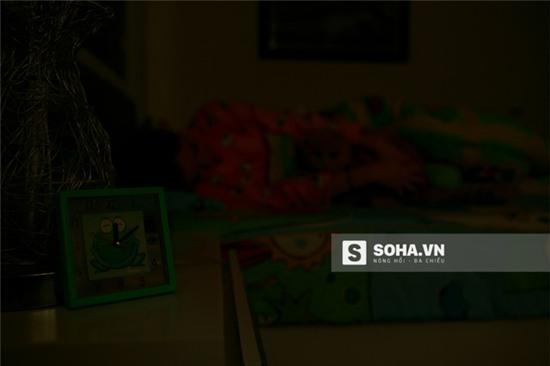 Ban đầu, nghe những lời nhận xét về mình, tôi cũng sốc lắm. Nhưng chị Thúy bảo cứ kệ thôi, vì chẳng thể thanh minh với cả thiên hạ được! Tôi cũng chưa bao giờ có ý định lấn sân vào showbiz, nên cũng chẳng cần quá bận tâm đến những đánh giá của mọi người.