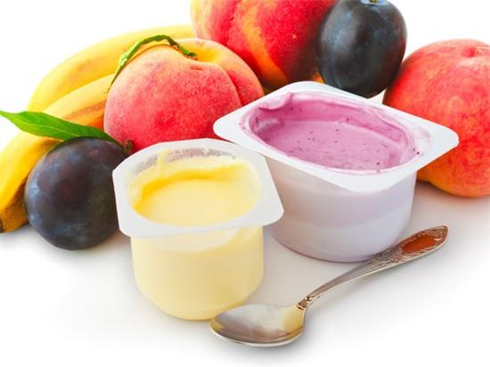 Thực phẩm vi sinh: Các thực phẩm vi sinh như sữa chua, kim chi, kefir, tempeh, dưa cải bắp, vv là những thực phẩm vi sinh chứa vi khuẩn có ích như Bifidus và Lactobacillus. Những thực phẩm này giúp trong việc duy trì mức độ tốt nhất của vi khuẩn khỏe mạnh sống trong đường ruột của bạn