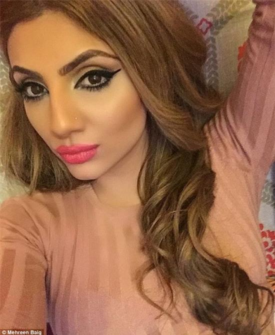 Chụp ảnh tự sướng mỗi ngày sẽ khiến bạn nhanh già - Ảnh 3.