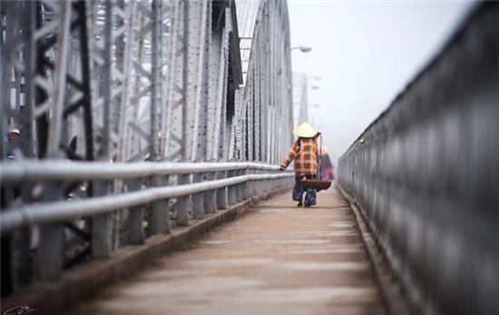 Xứ Huế huyền ảo, mộng mơ trong sương mờ