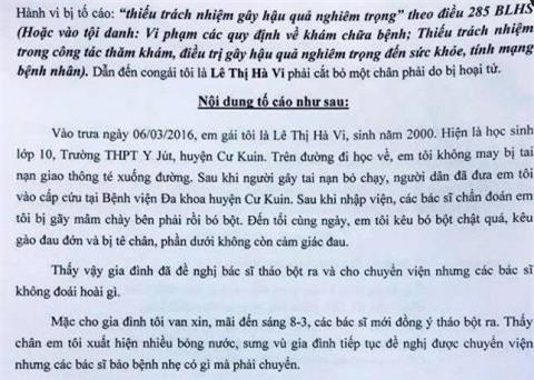 Vụ nữ sinh bị cưa chân: Gia đình gửi đơn tố cáo 5 cán bộ y tế - Ảnh 3.