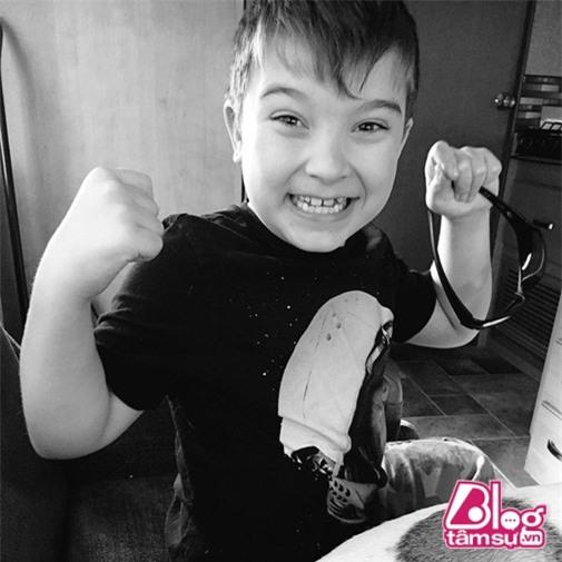 Cậu bé được chế ảnh nhiều nhất mạng xã hội bây giờ ra sao?