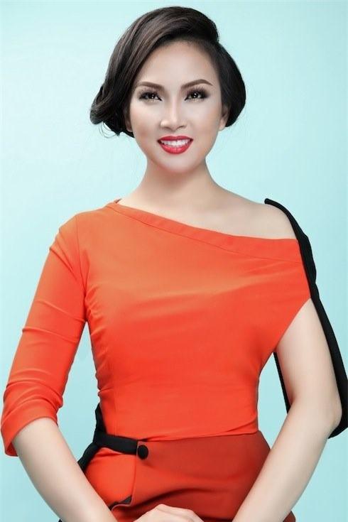 Hà Phương chia sẻ bí quyết giữ được chồng tỷ phú