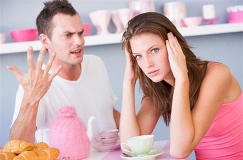 ngoại tình, ly hôn, đánh vợ, cặp bồ