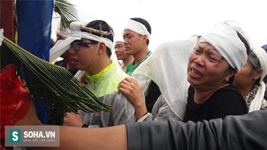 Sự ra đi quá đột ngột của anh Cường khiến người thân trong gia đình vô cùng xót xa.