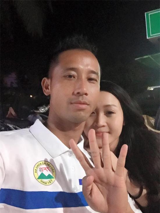 vdv-viet-ngap-tran-hanh-phuc-ben-nua-kia-4