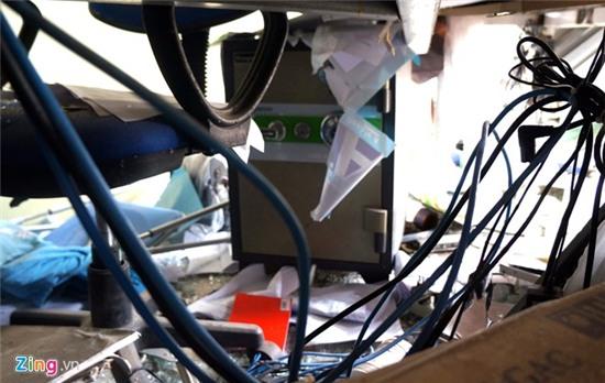 Canh hoang tan sau vu no lon o Ha Dong hinh anh