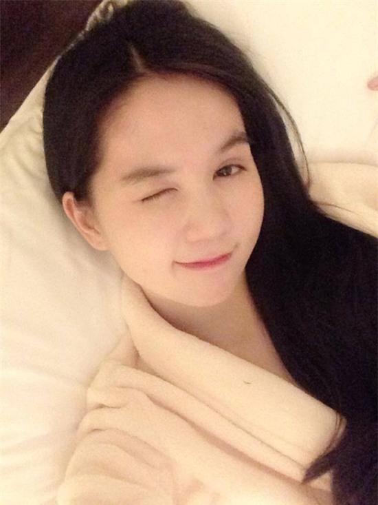 Khoảng khắc vô cùng đáng yêu của người đẹp Trà Vinh.