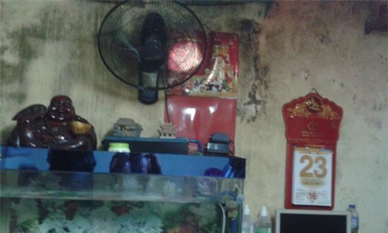 Tiết lộ của chủ quán chế biến bún...trong nhà vệ sinh