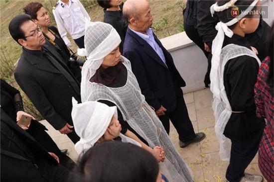 Toàn cảnh tang lễ đầy nước mắt tiễn đưa nhạc sĩ Trần Lập - Ảnh 42.