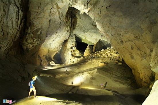 Son Doong hung vi qua ong kinh nguoi Viet hinh anh