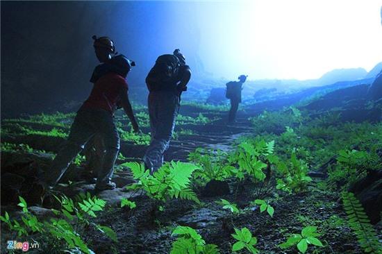 Son Doong hung vi qua ong kinh nguoi Viet hinh anh