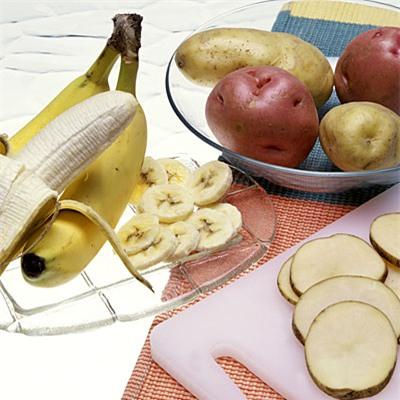 Chuối và khoai tây