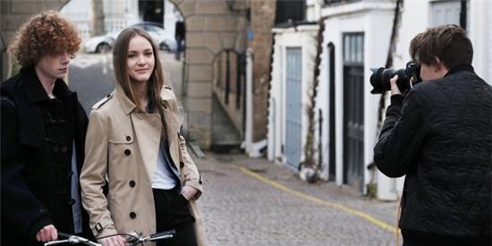 Brooklyn bị tố dựa hơi bố mẹ, David Beckham nói gì? - Ảnh 1.