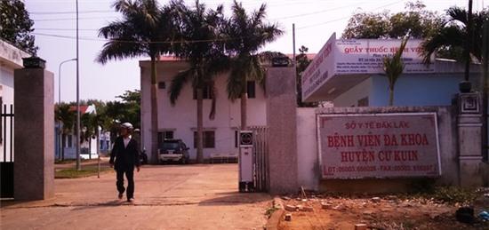 Bệnh viện Cư Kuin là nơi bồi thường cho nữ sinh bị cưa chân - Ảnh 1.