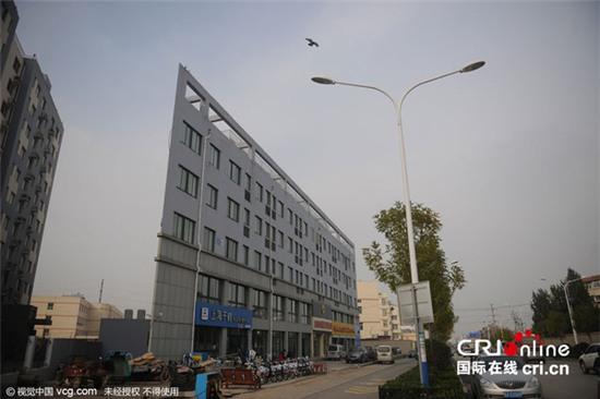 Những tòa nhà không thể mỏng hơn chỉ có ở Trung Quốc - Ảnh 13.