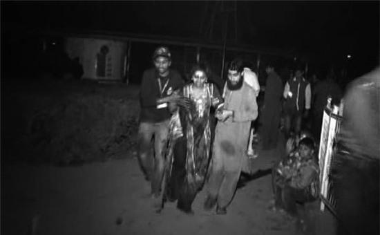 Nổ lớn ở Pakistan khiến hàng chục người chết tại công viên Lahore - Ảnh 6.