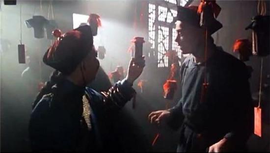 hanh trinh dau kho hon cai chet cua cac thai giam thoi phong kien - 5