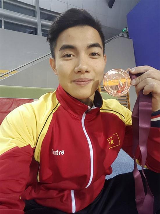 hot-boy-the-duc-khoe-huy-chuong-the-gioi