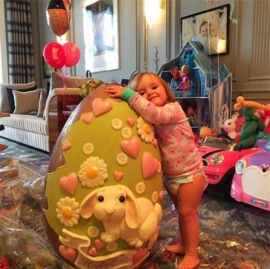 vo-chong-con-gai-ty-phu-f1-ben-nhau-don-le-phuc-sinh-1