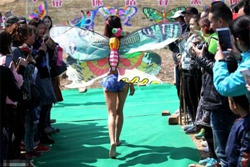 gai xinh dien bikini 