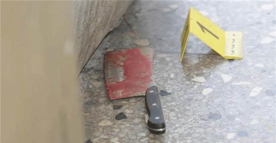 Con dao được Vương sử dụng để gây án.