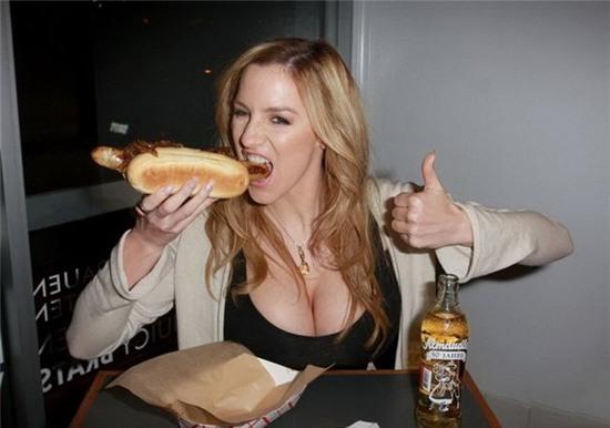 chi em "kho do", anh em "kho tho" hinh anh 1