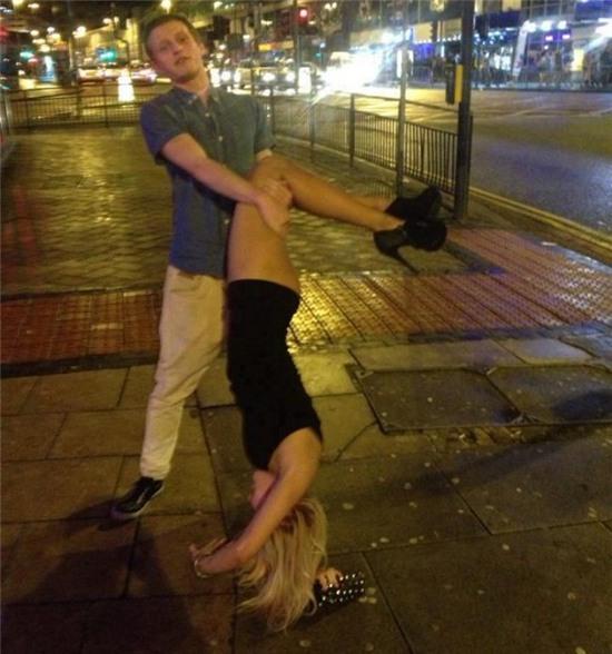 chi em "kho do", anh em "kho tho" hinh anh 11