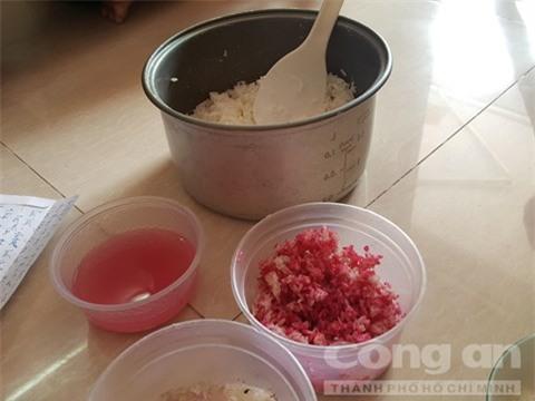 Người Sài Gòn hoang mang vì “gạo lạ” nấu cơm để qua đêm đổi màu đỏ quạch - Ảnh 2.