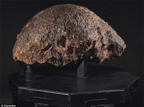 nga rao ban cac manh vo thien thach gia hon 100 ty hinh anh 1