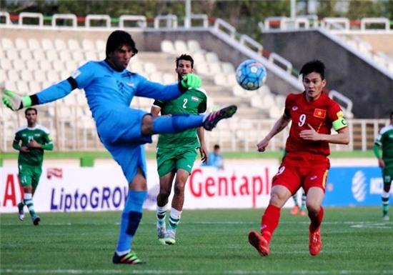 Thua Iraq, tuyen VN ket thuc giac mo World Cup hinh anh 1