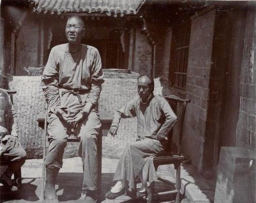 phat hien hinh anh ve nguoi khong lo trung quoc tu the ky 19 hinh anh 6