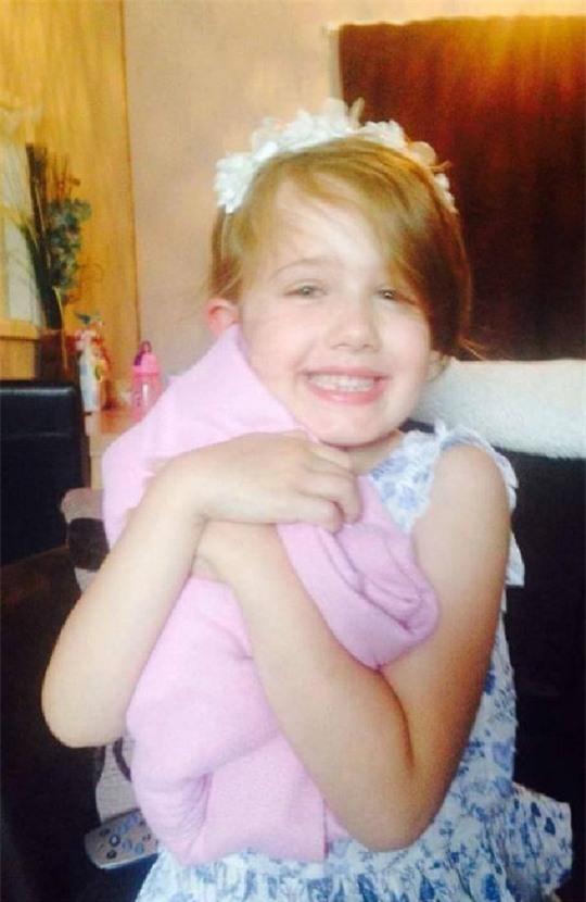 Bé gái xấu số Summer Grant. Ảnh: Facebook