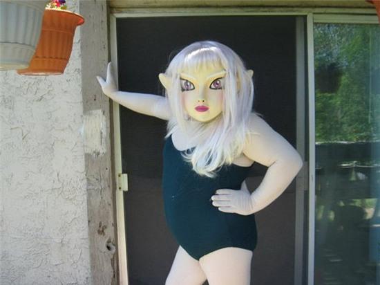 Chưa được nhìn thấy người ngoài hành tinh bao giờ hả?