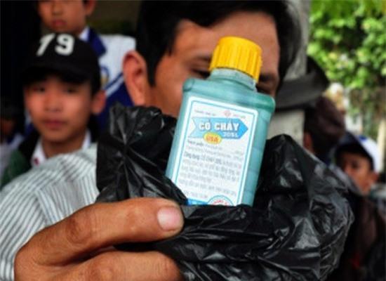 Vo ha doc chong bang thuoc diet co hinh anh 1