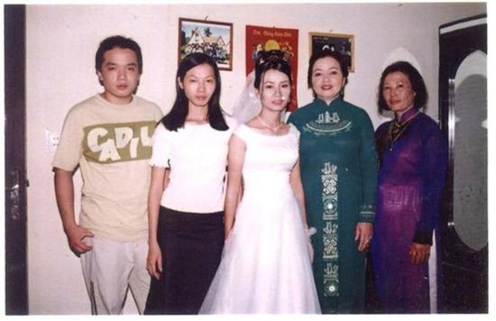 Bố nguy kịch, con trai nhờ cộng đồng mạng tìm lại người mẹ thất lạc suốt 8 năm qua - Ảnh 2.