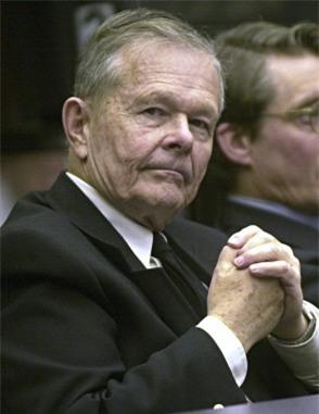 Chân dung John Geoghan.