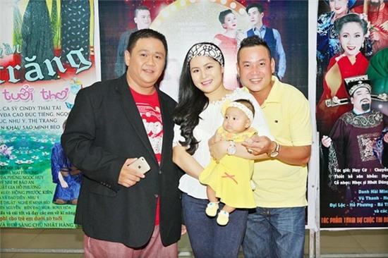 'Me Minh Beo muon sang My gap con trai' hinh anh 1