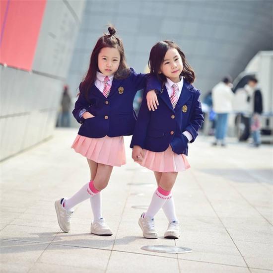 Góc tối phía sau những đứa trẻ sành điệu trong tuần lễ thời trang Seoul - Ảnh 3.