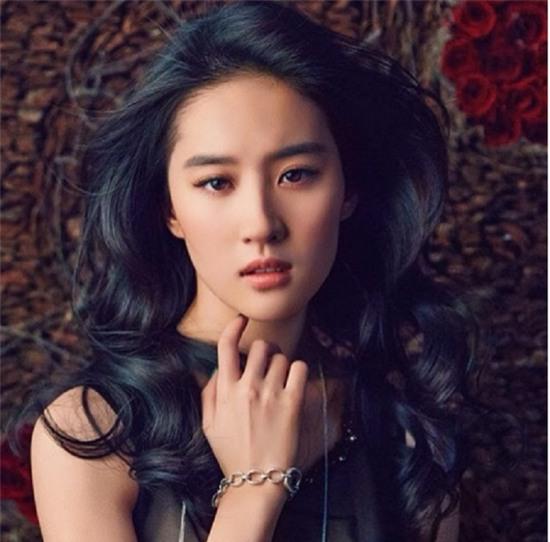 Thay vì thi hoa hậu, cư dân mạng thế giới tự bình chọn cho người đẹp nhất quốc gia của mình - Ảnh 12.