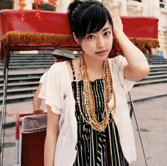 Thay vì thi hoa hậu, cư dân mạng thế giới tự bình chọn cho người đẹp nhất quốc gia của mình - Ảnh 16.