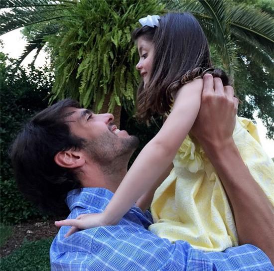 cuoc-song-sau-ly-hon-cua-kaka-10